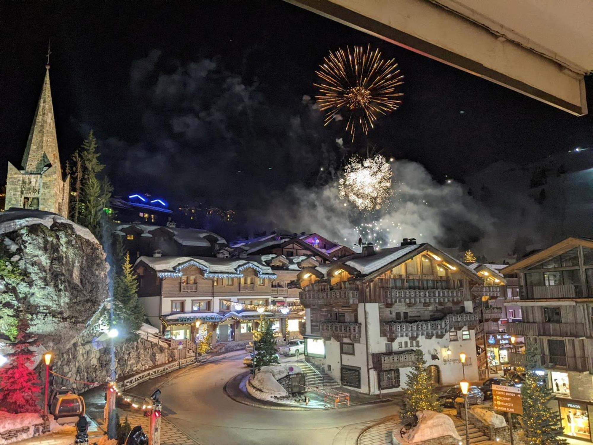 Appartement Elegant A Courchevel Avec 3 Chambres Et Service De Conciergerie - Fr-1-613A-12 Exterior photo